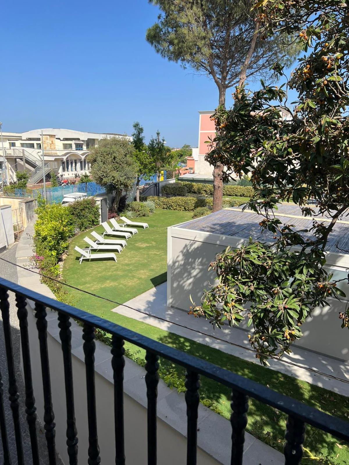 Palazzo Porta Aparthotel Procida Exterior photo